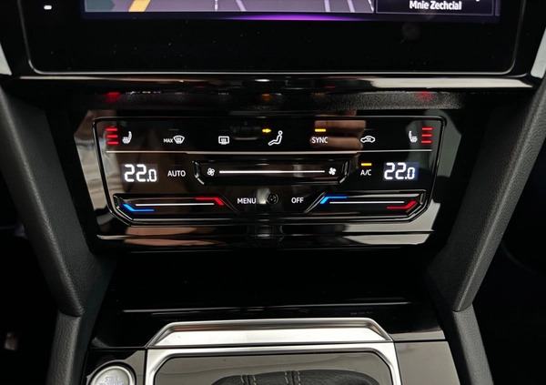 Volkswagen Arteon cena 142900 przebieg: 95542, rok produkcji 2020 z Piastów małe 352